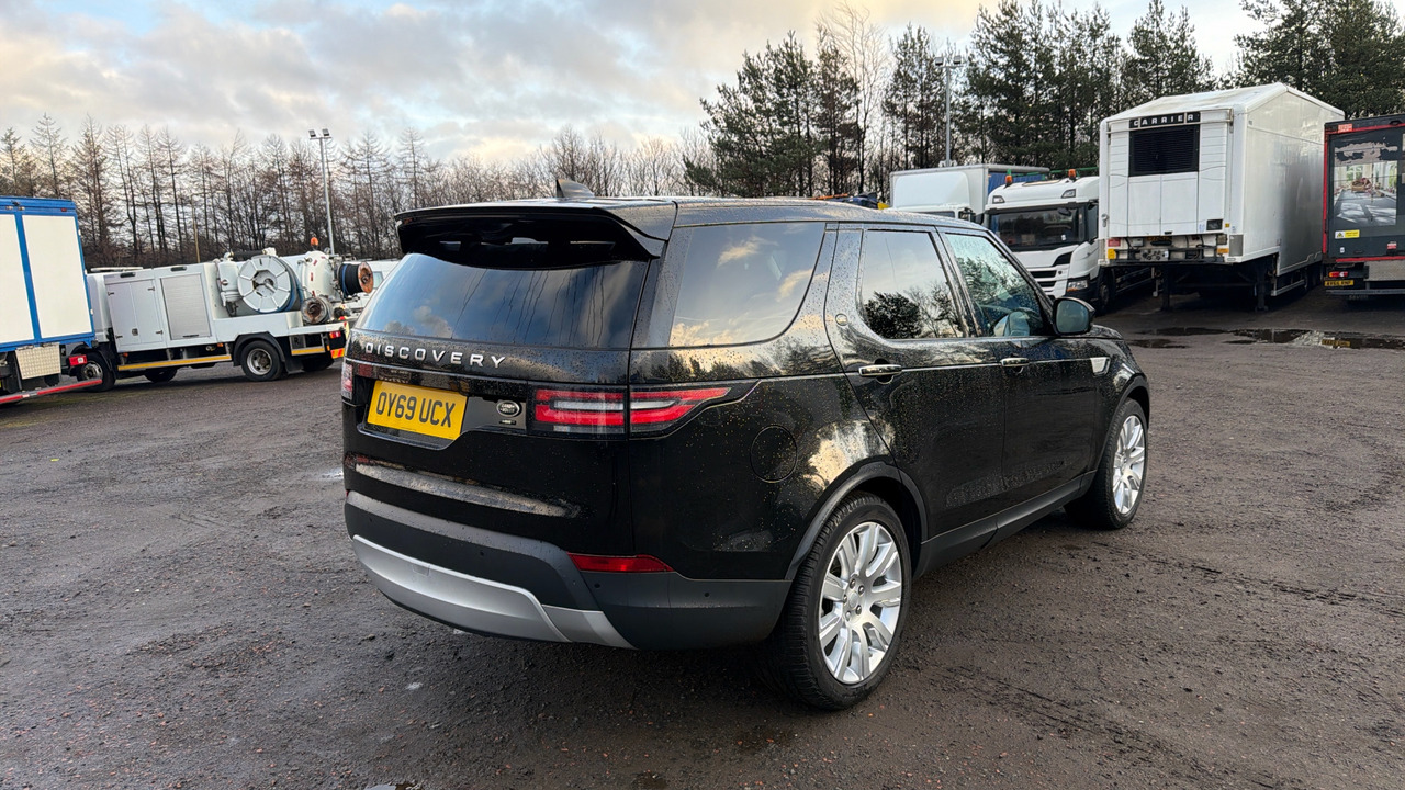 Land Rover Discovery 2.0 SD4 240PS HSE LUXURY - SUV: picture 4 Land Rover Discovery 2.0 SD4 240PS HSE LUXURY - SUV: picture 4