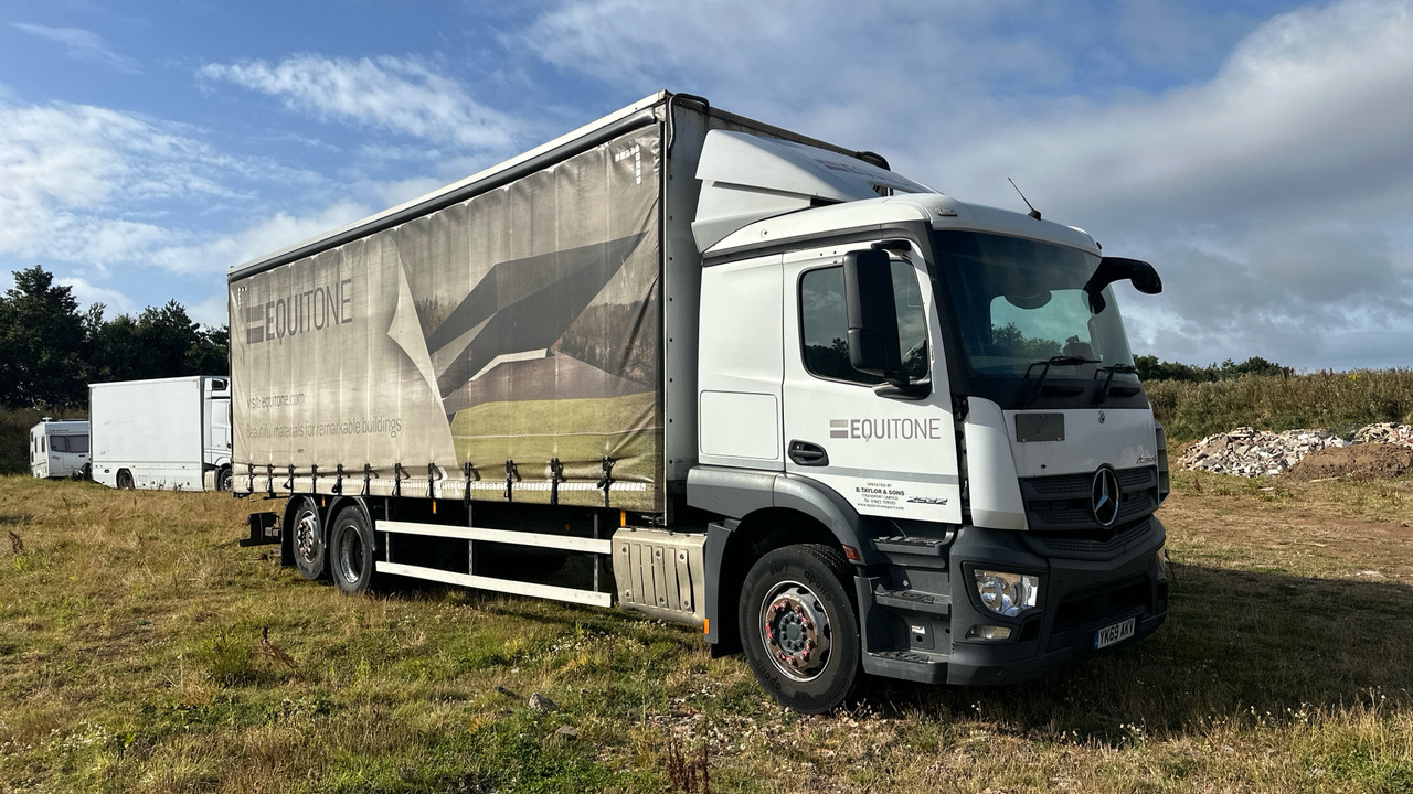 MERCEDES-BENZ ACTROS 2532 - Curtain side truck: picture 1 MERCEDES-BENZ ACTROS 2532 - Curtain side truck: picture 1