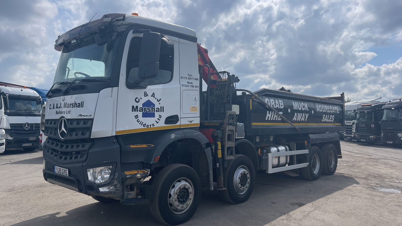 MERCEDES-BENZ AROCS 3240 - Tipper, Crane truck: picture 2 MERCEDES-BENZ AROCS 3240 - Tipper, Crane truck: picture 2