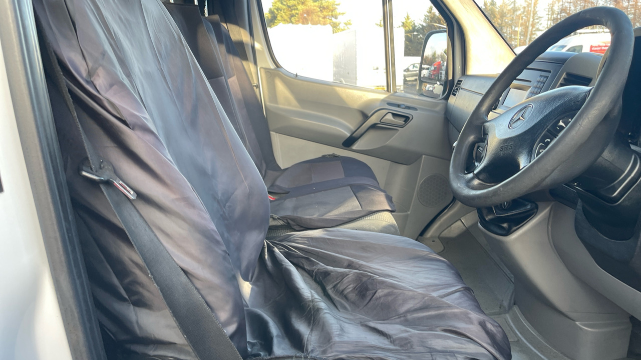 MERCEDES-BENZ SPRINTER 2.2 313 CDI - Panel van: picture 5 MERCEDES-BENZ SPRINTER 2.2 313 CDI - Panel van: picture 5