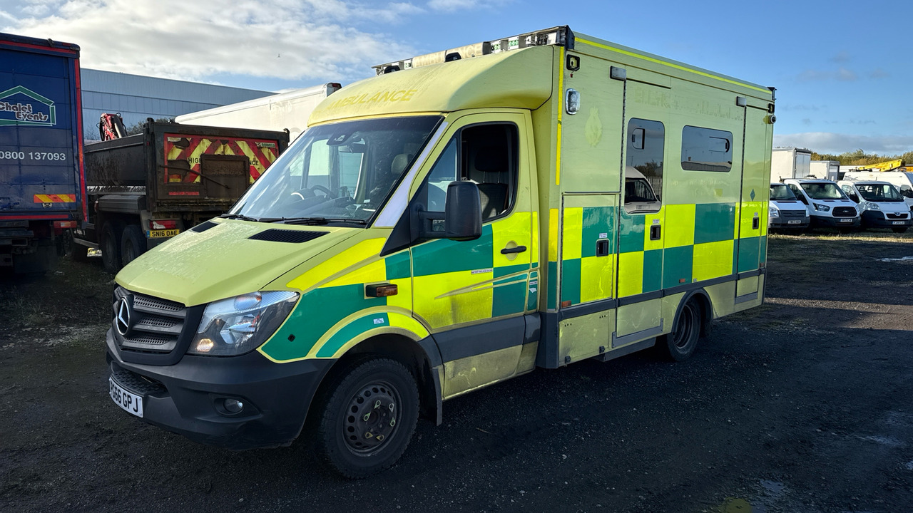 MERCEDES-BENZ SPRINTER 519 CDI - Ambulance: picture 2 MERCEDES-BENZ SPRINTER 519 CDI - Ambulance: picture 2