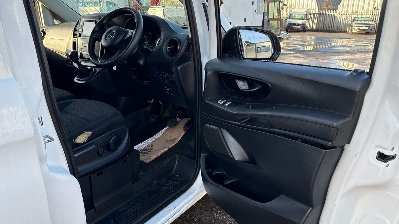 MERCEDES-BENZ VITO 114 CDI - Small van: picture 5 MERCEDES-BENZ VITO 114 CDI - Small van: picture 5
