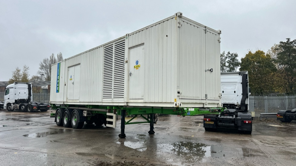 MITSUBISHI / MECC ALTE AKSA 1300KVA - Open body delivery van: picture 1 MITSUBISHI / MECC ALTE AKSA 1300KVA - Open body delivery van: picture 1
