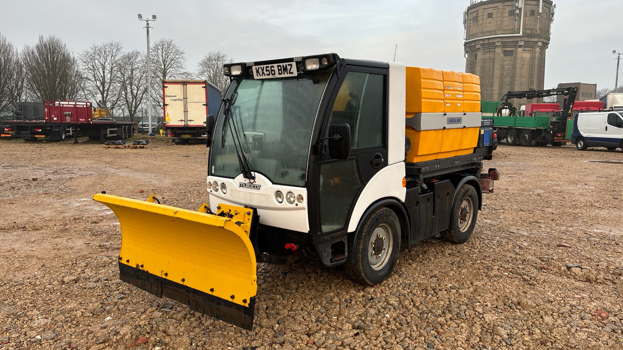 MULTICAR - Snow removal vehicle: picture 2 MULTICAR - Snow removal vehicle: picture 2