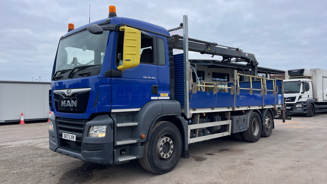 Man TGS 26.360 - Dropside/ Flatbed truck, Crane truck: picture 2 Man TGS 26.360 - Dropside/ Flatbed truck, Crane truck: picture 2