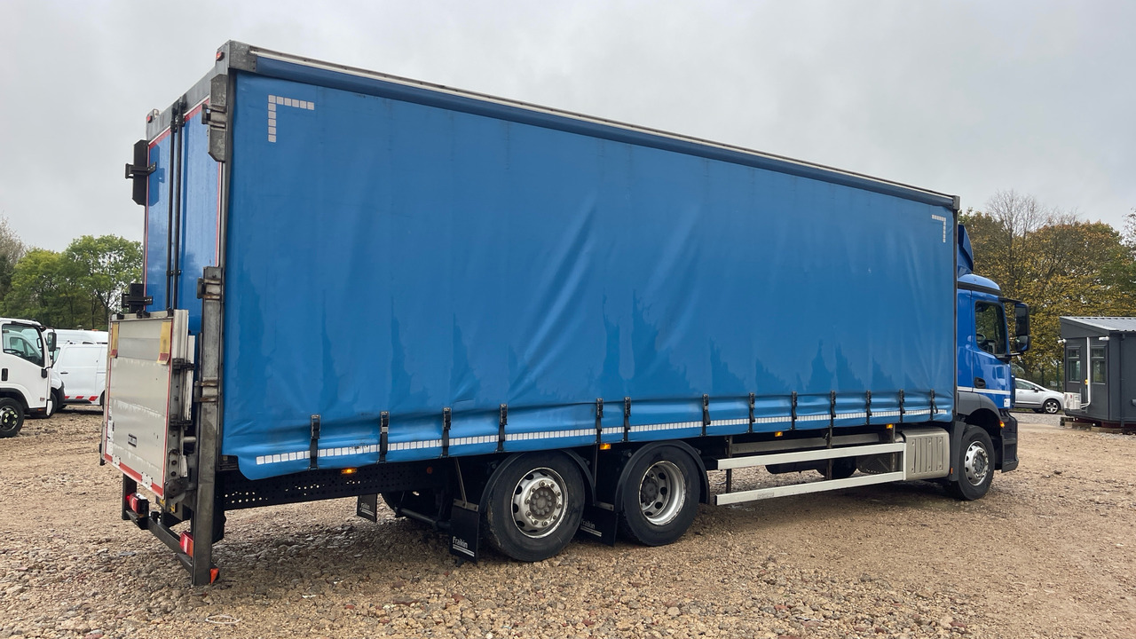 Mercedes-Benz Antos - Curtain side truck: picture 4 Mercedes-Benz Antos - Curtain side truck: picture 4