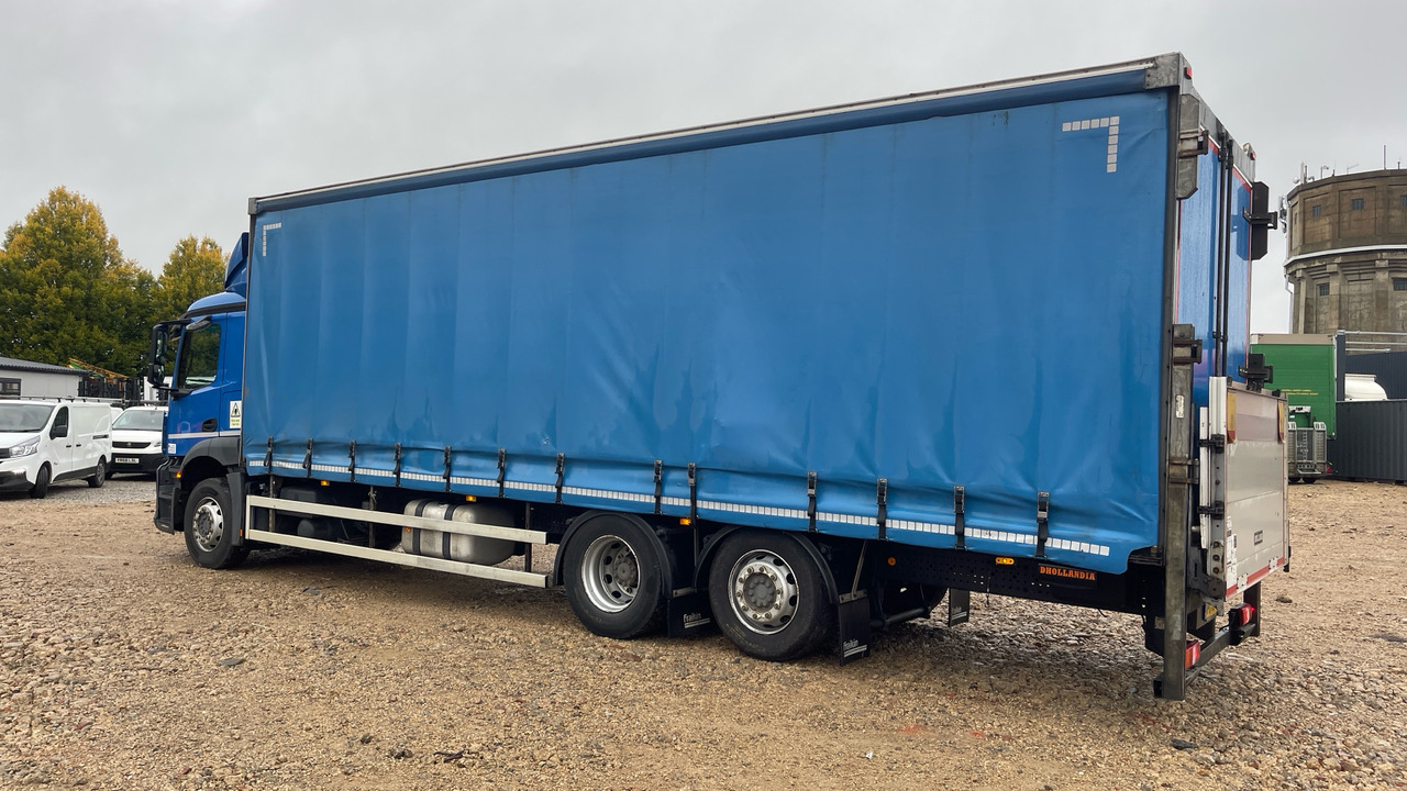 Mercedes-Benz Antos - Curtain side truck: picture 3 Mercedes-Benz Antos - Curtain side truck: picture 3