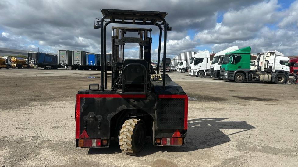 PALFINGER F3 151 - Diesel forklift: picture 3 PALFINGER F3 151 - Diesel forklift: picture 3