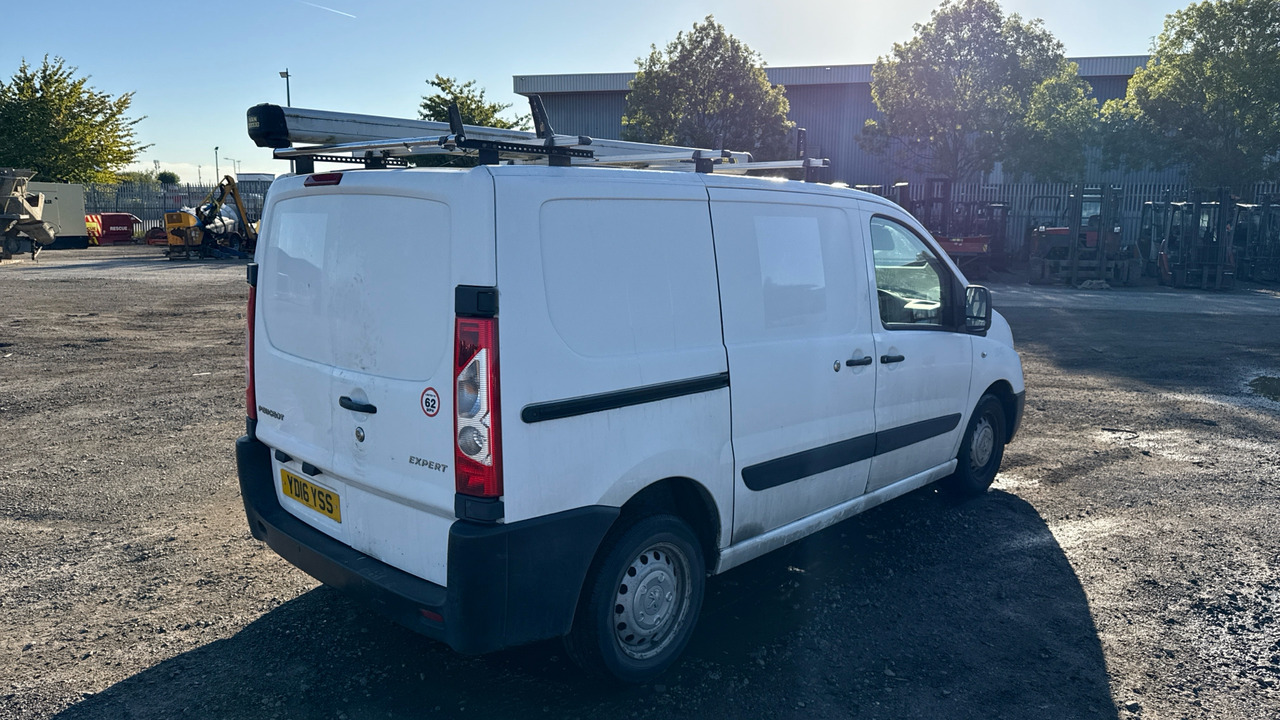 PEUGEOT EXPERT 1000 1.6 HDI 90PS - Small van: picture 4 PEUGEOT EXPERT 1000 1.6 HDI 90PS - Small van: picture 4