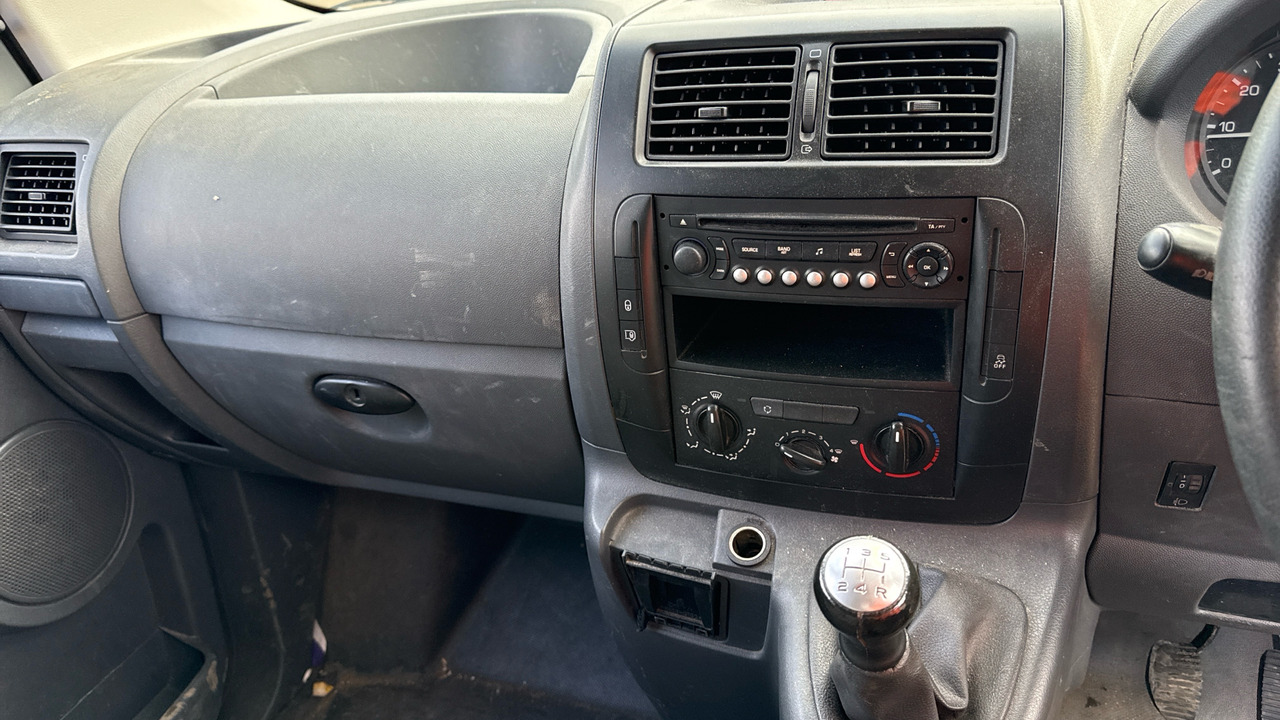 Small van PEUGEOT EXPERT 1000 1.6 HDI 90PS: picture 7
