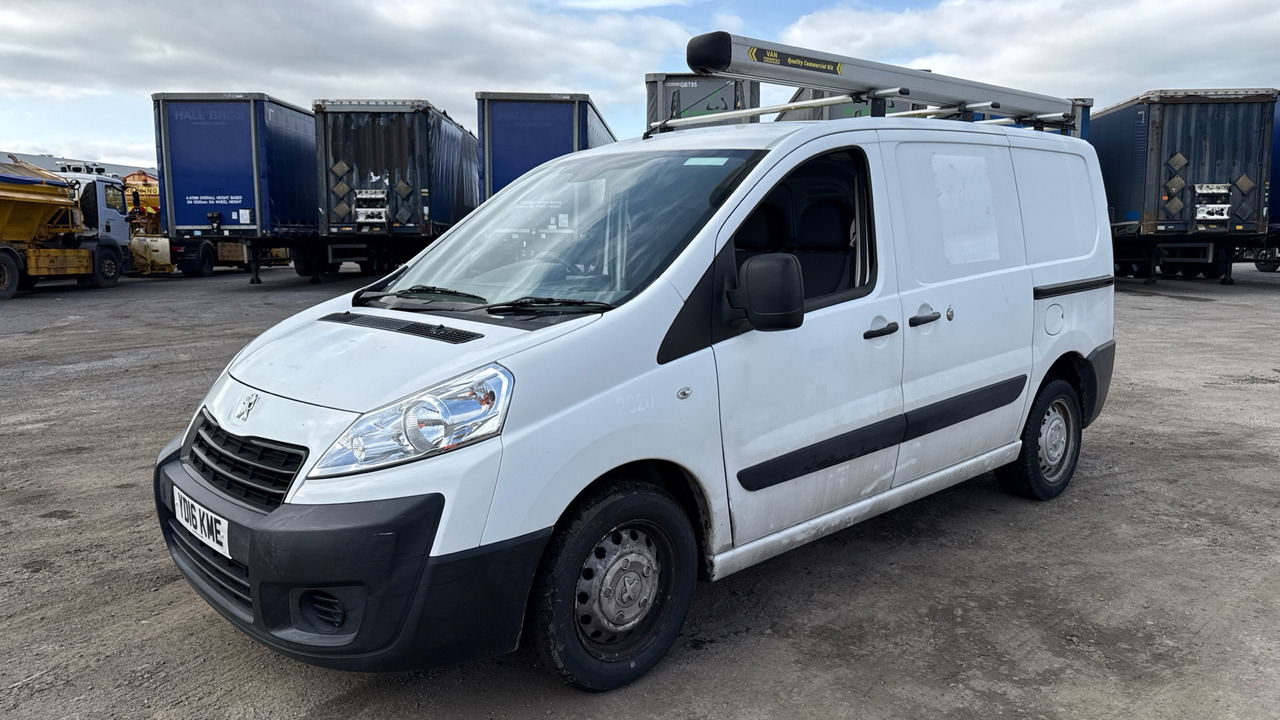 PEUGEOT EXPERT 1000 1.6 HDI 90PS - Small van: picture 2 PEUGEOT EXPERT 1000 1.6 HDI 90PS - Small van: picture 2
