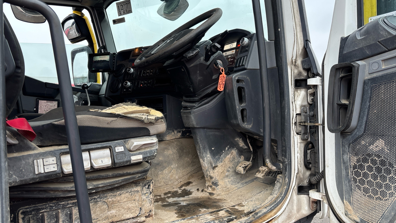 RENAULT C 430 - Concrete mixer truck: picture 5 RENAULT C 430 - Concrete mixer truck: picture 5