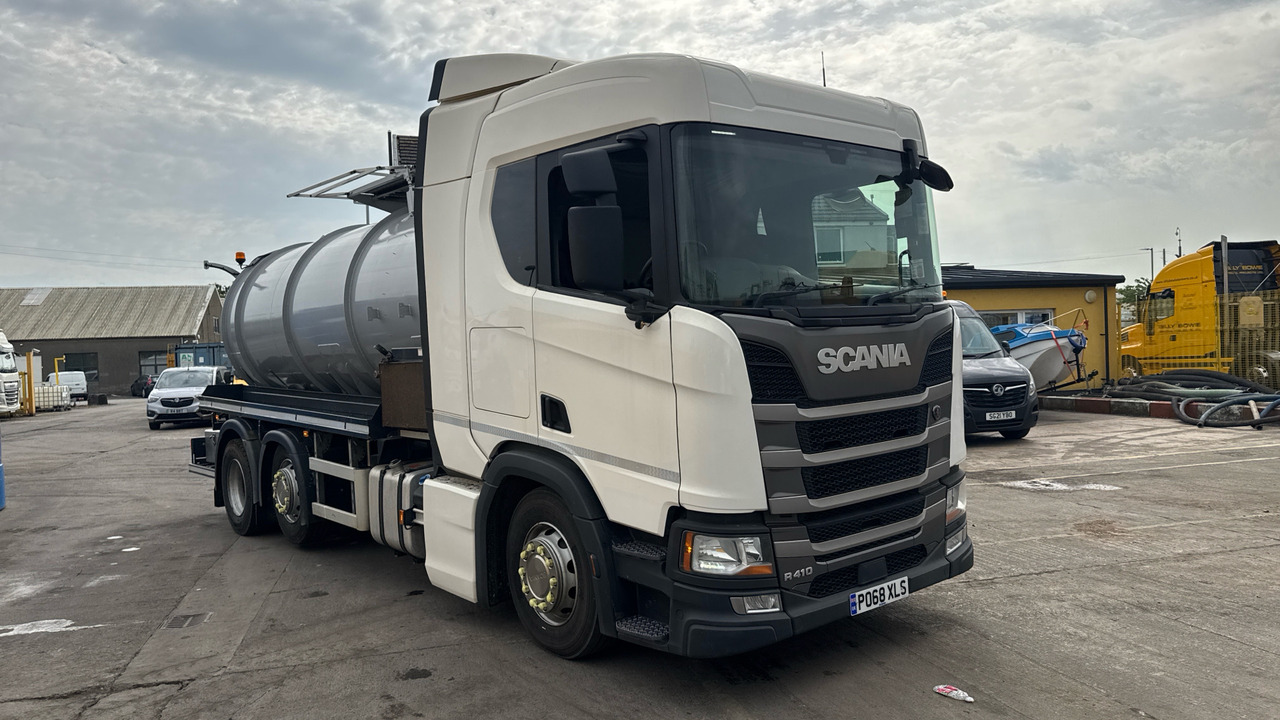 SCANIA R 410 - Vacuum truck: picture 1 SCANIA R 410 - Vacuum truck: picture 1