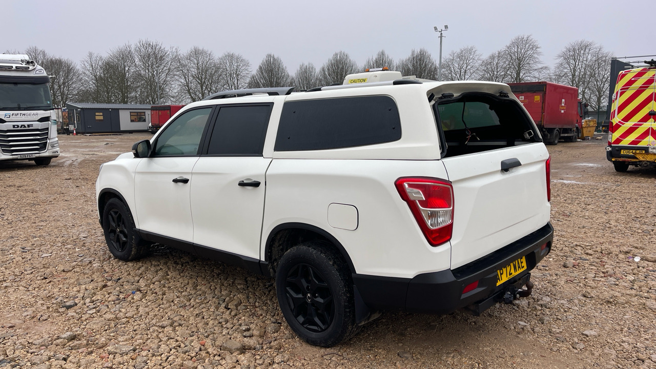 Ssangyong Musso 2.2TD 202PS SARACEN - Pickup truck, Combi van: picture 3 Ssangyong Musso 2.2TD 202PS SARACEN - Pickup truck, Combi van: picture 3