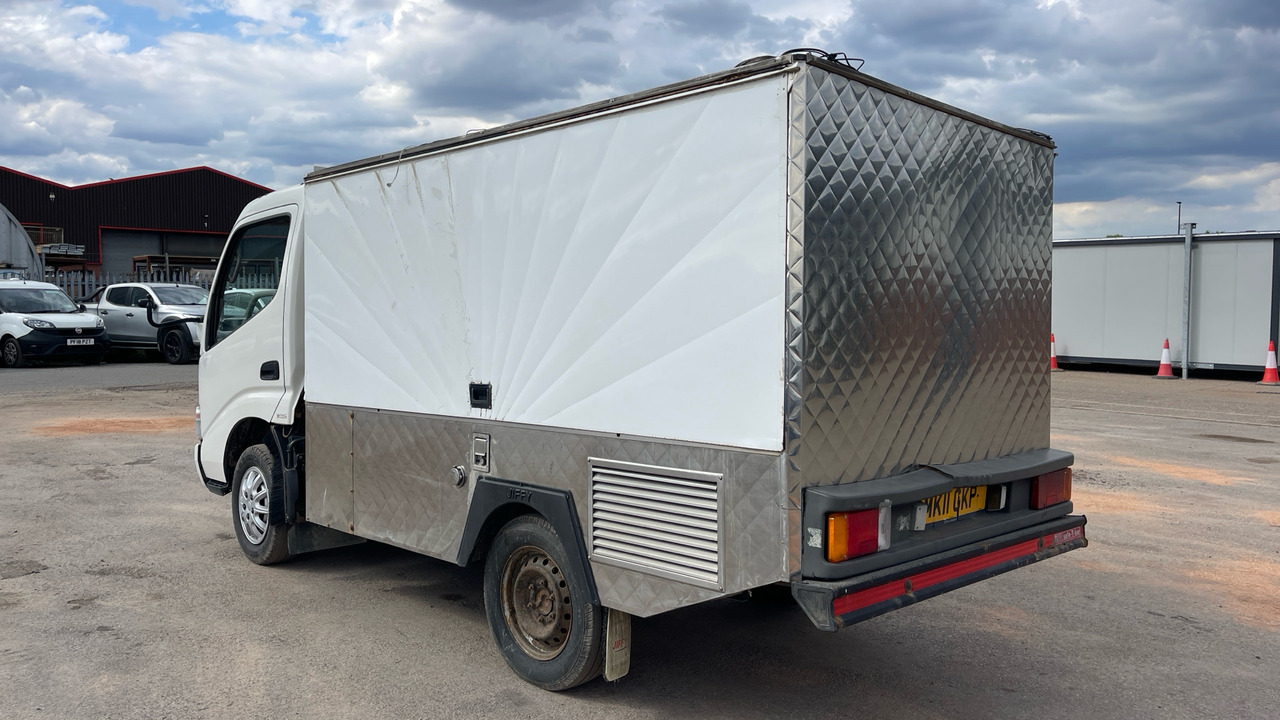 TOYOTA DYNA 300 D-4D 136HP - Vending truck: picture 3 TOYOTA DYNA 300 D-4D 136HP - Vending truck: picture 3