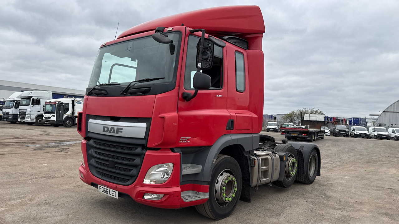 DAF CF 440 - Tractor unit: picture 2 DAF CF 440 - Tractor unit: picture 2