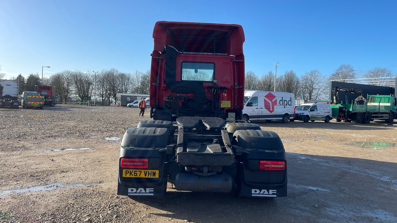 Tractor unit Daf CF 450: picture 10