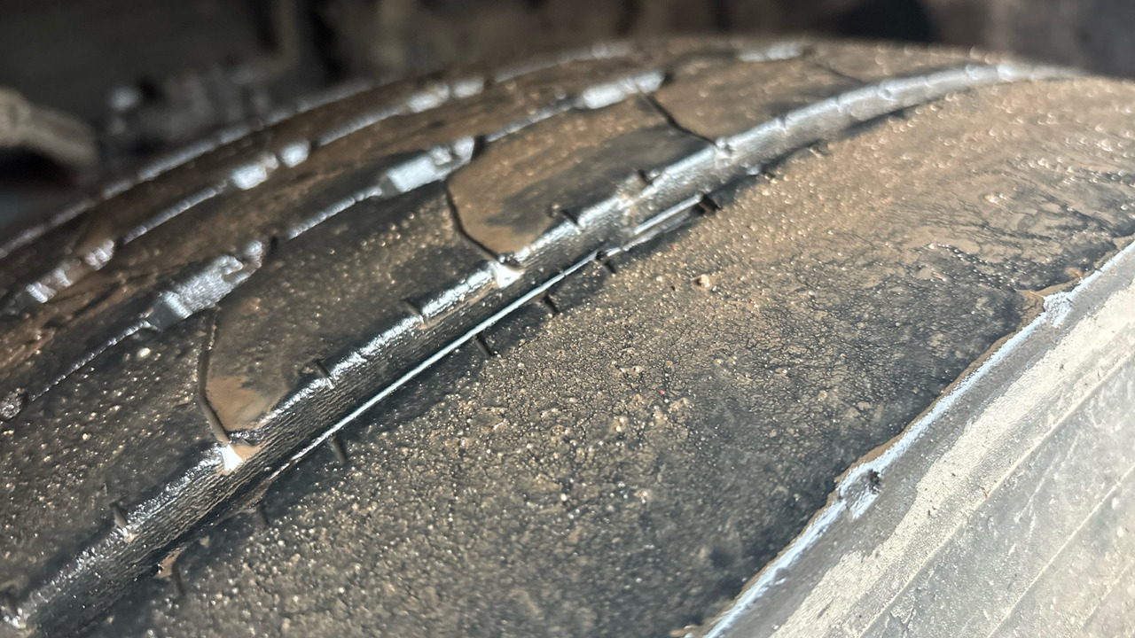 Tractor unit Daf CF 450: picture 29