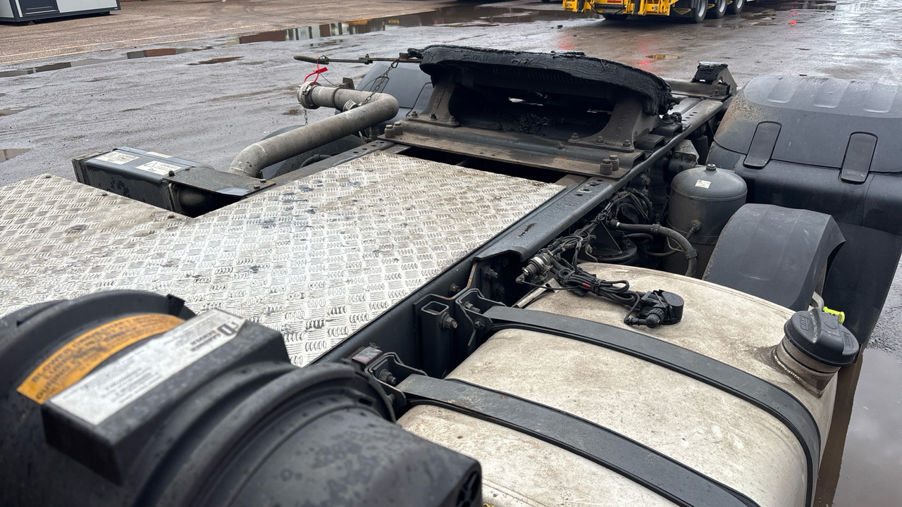 Tractor unit Daf CF 450: picture 22