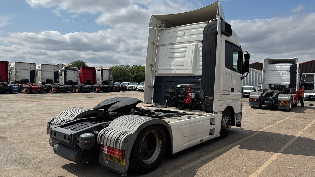 MERCEDES ACTROS 1844 - Tractor unit: picture 4 MERCEDES ACTROS 1844 - Tractor unit: picture 4