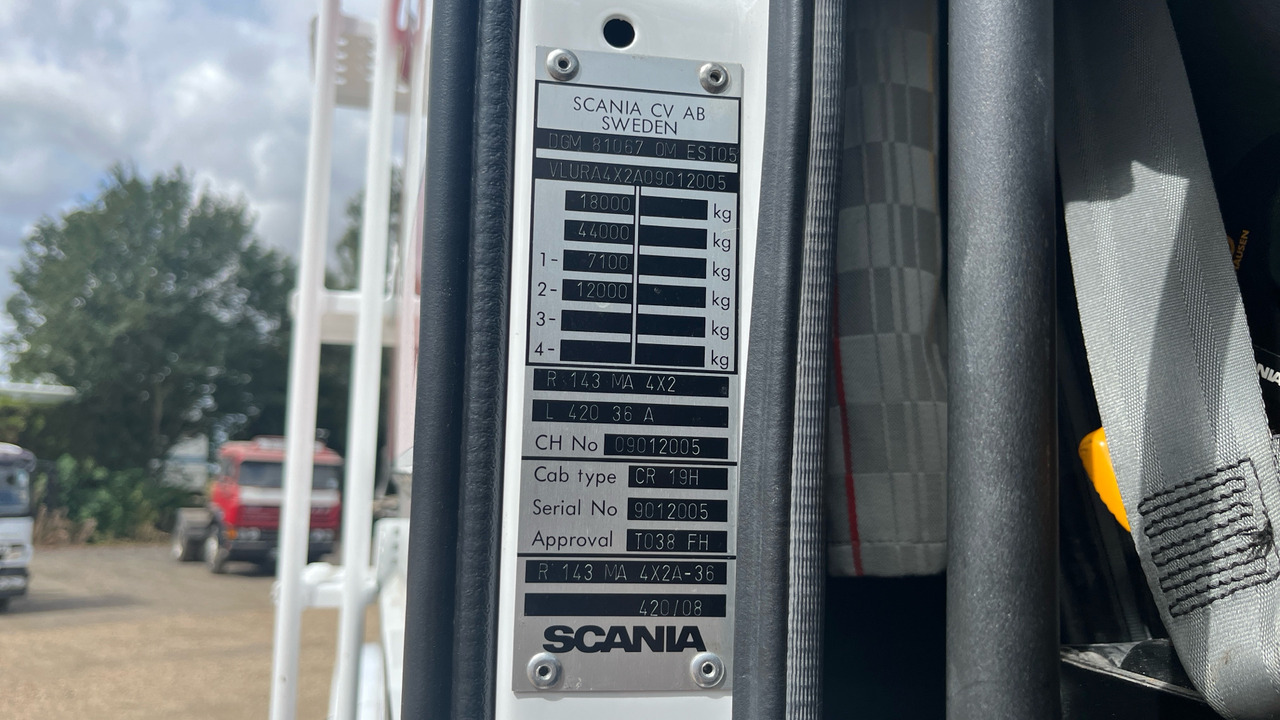 Tractor unit SCANIA R143.420 TOPLINE STREAMLINE: picture 11