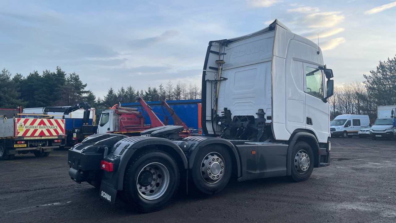 Scania R 450 - Tractor unit: picture 4 Scania R 450 - Tractor unit: picture 4