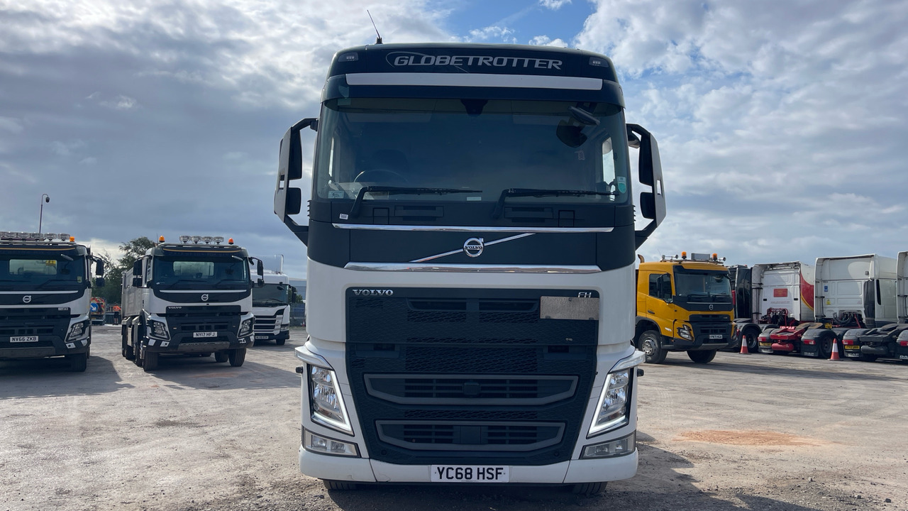Tractor unit VOLVO FH 500: picture 12