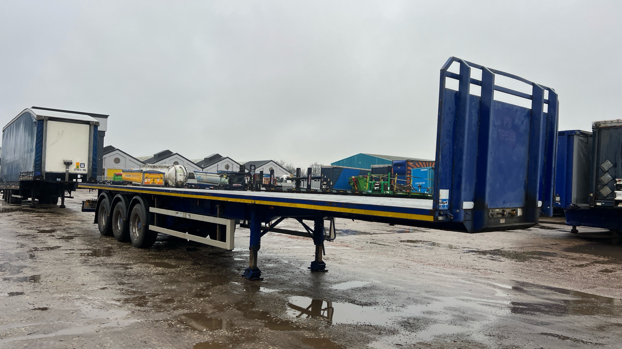 MONTRACON FLAT - Trailer: picture 2 MONTRACON FLAT - Trailer: picture 2
