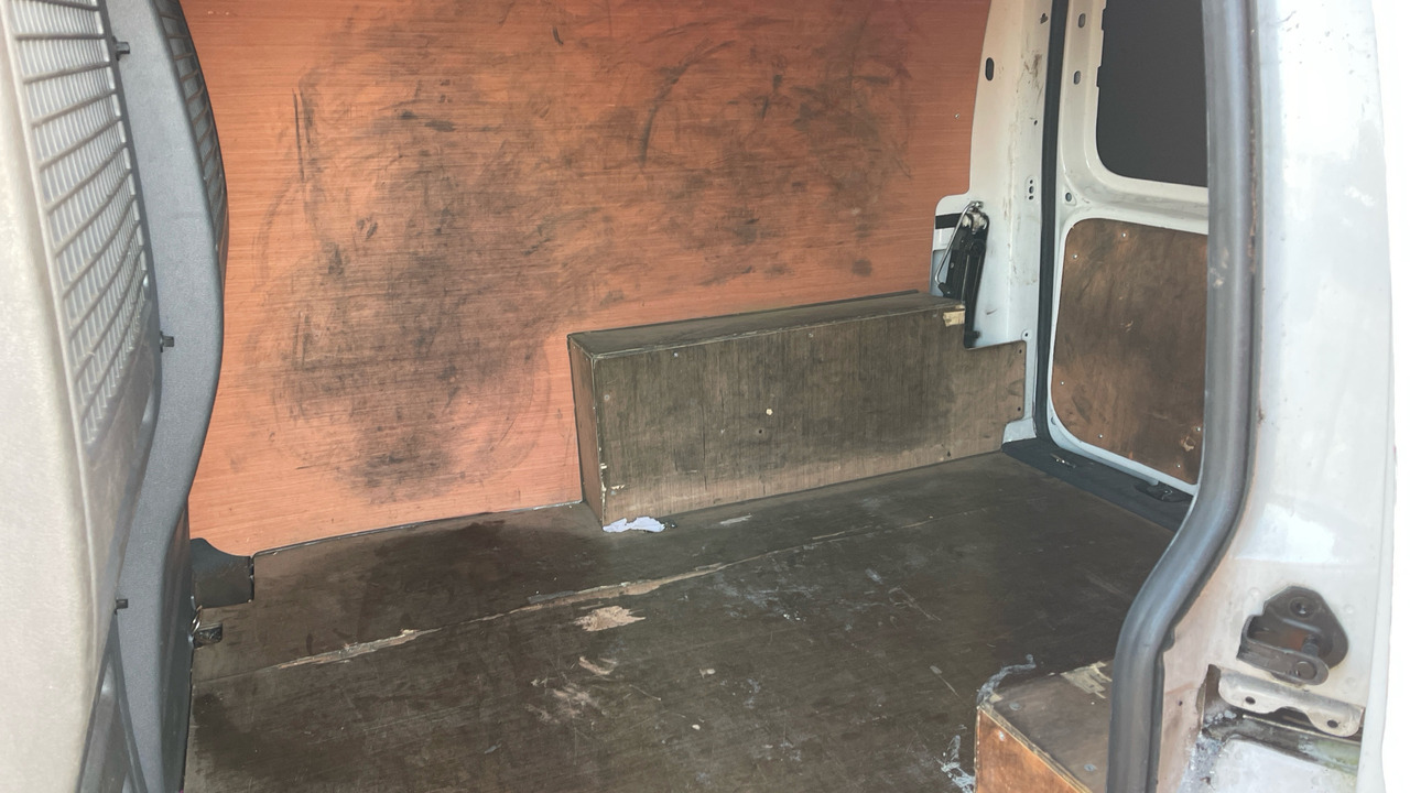 Small van VOLKSWAGEN CADDY C20 STARTLINE 1.6 TDI 75PS: picture 15