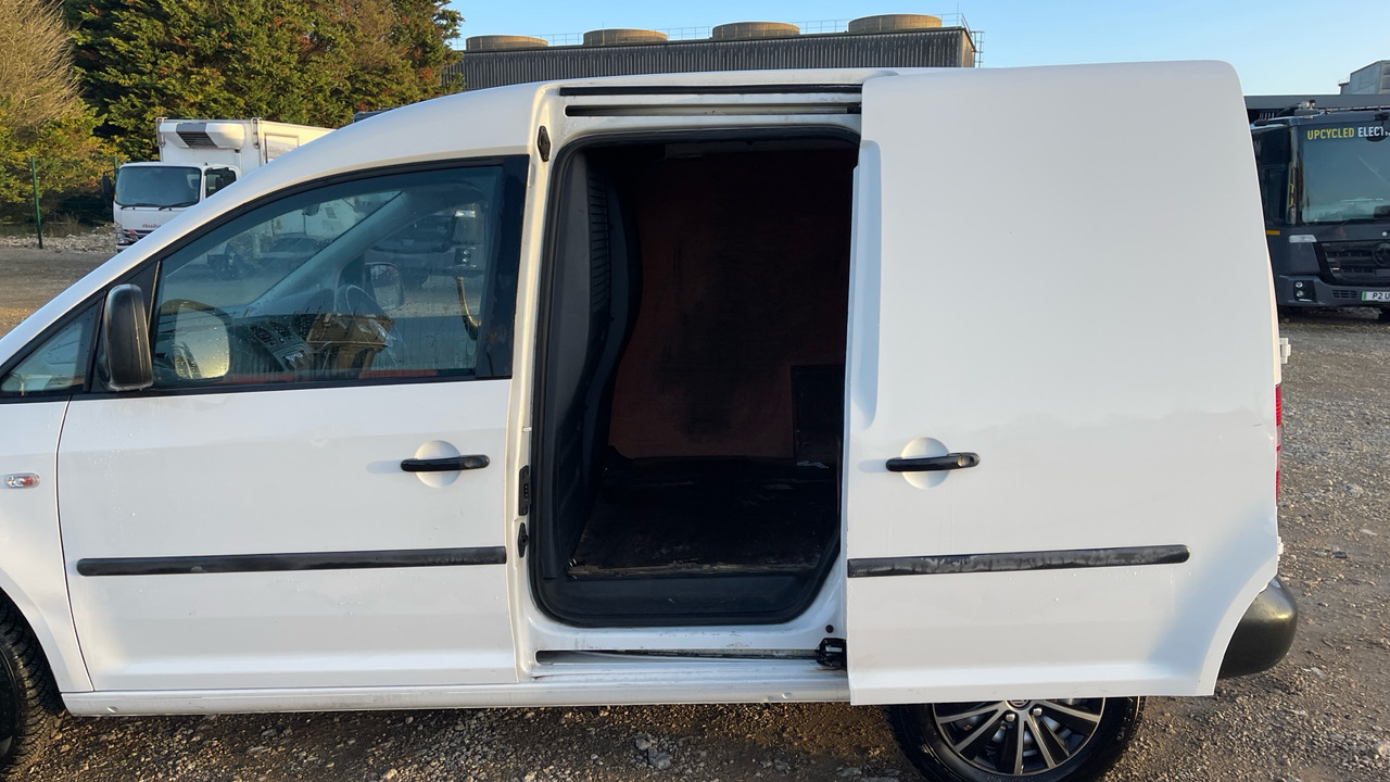 Small van VOLKSWAGEN CADDY C20 STARTLINE 1.6 TDI 75PS: picture 14
