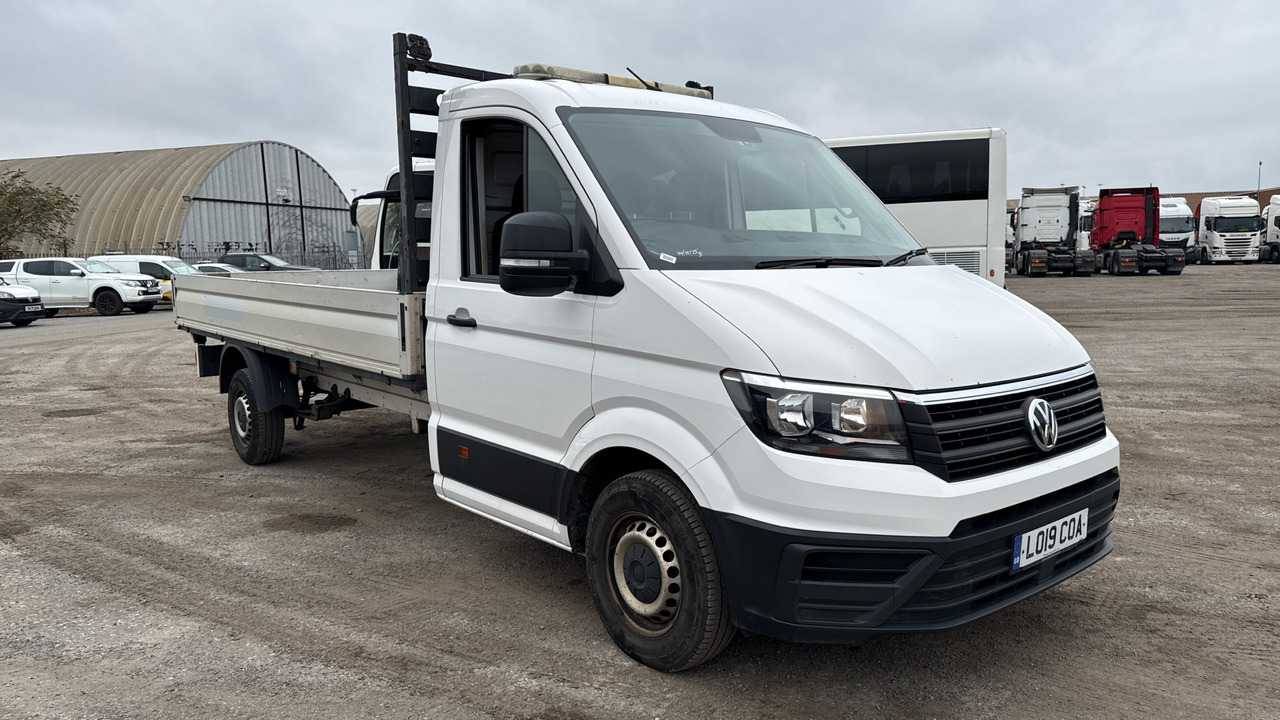 VOLKSWAGEN CRAFTER CR35 2.0 TDI 140PS - Open body delivery van: picture 1 VOLKSWAGEN CRAFTER CR35 2.0 TDI 140PS - Open body delivery van: picture 1
