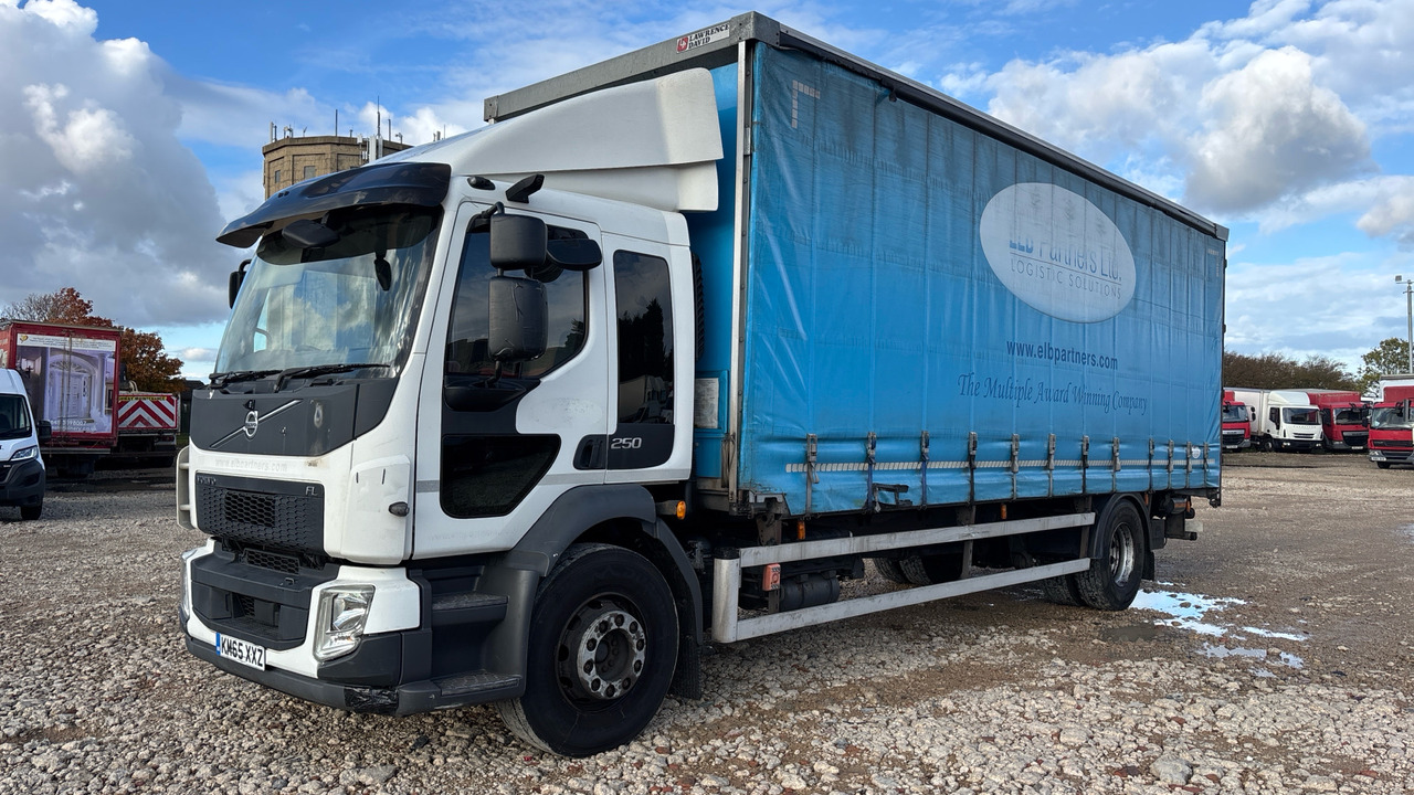 VOLVO FL 250 - Curtain side truck: picture 2 VOLVO FL 250 - Curtain side truck: picture 2