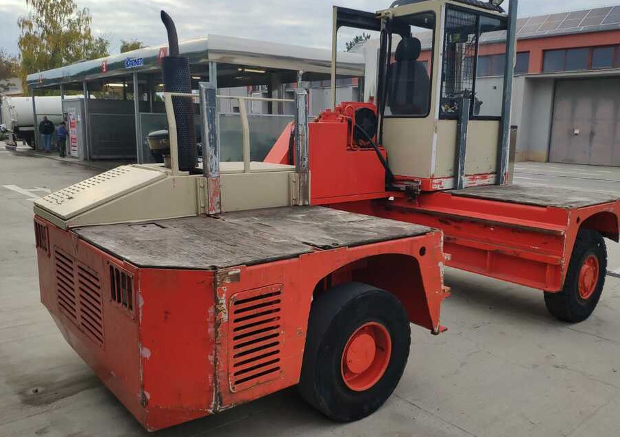 Terex SF50U - Side loader: picture 3 Terex SF50U - Side loader: picture 3
