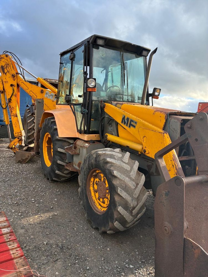 Koparko ładowarka massey ferguson MF 860 jcb Teleskop 4 łyzki Fermec - Backhoe loader: picture 1 Koparko ładowarka massey ferguson MF 860 jcb Teleskop 4 łyzki Fermec - Backhoe loader: picture 1