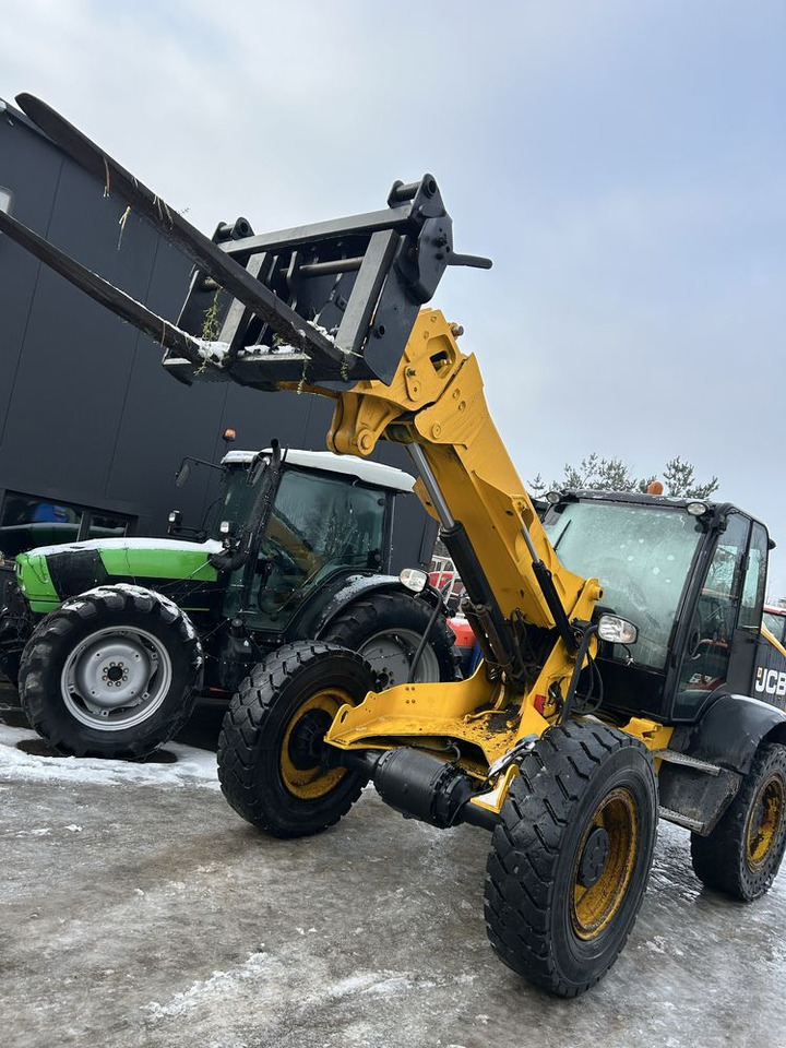 Ładowarka Teleskopowa JCB TM320 Agri Super Full - Telescopic wheel loader: picture 3 Ładowarka Teleskopowa JCB TM320 Agri Super Full - Telescopic wheel loader: picture 3