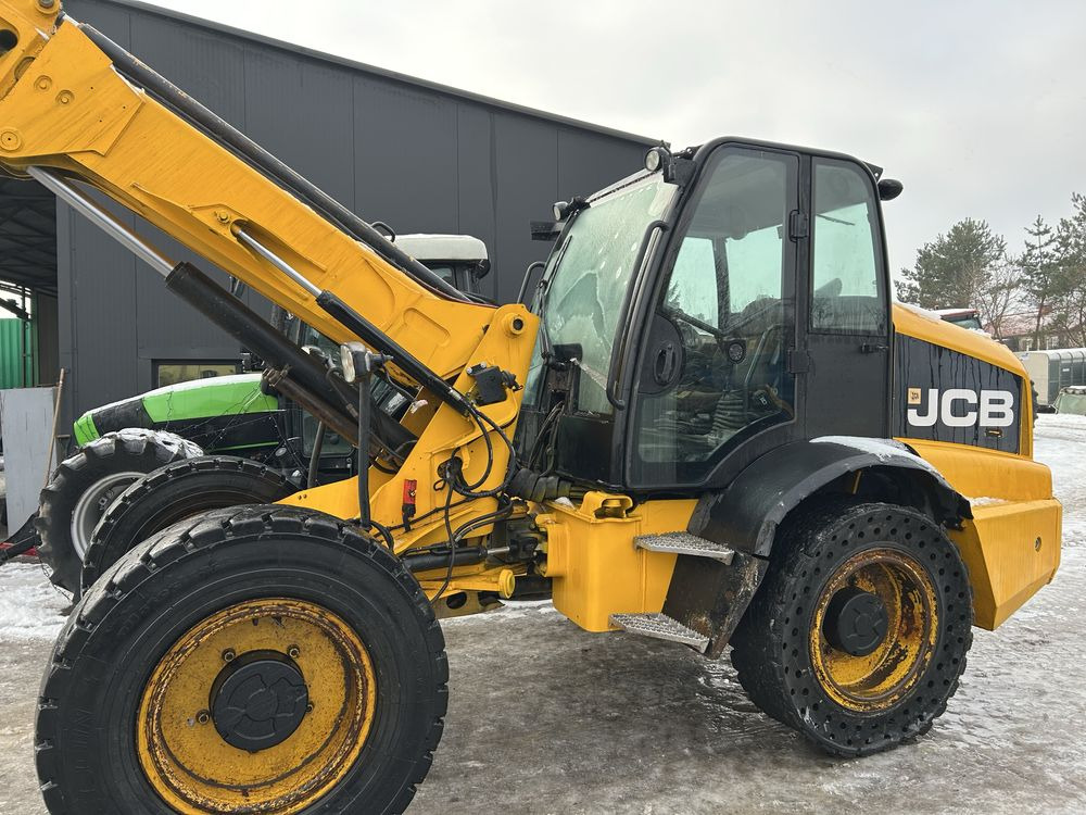 Ładowarka Teleskopowa JCB TM320 Agri Super Full - Telescopic wheel loader: picture 2 Ładowarka Teleskopowa JCB TM320 Agri Super Full - Telescopic wheel loader: picture 2