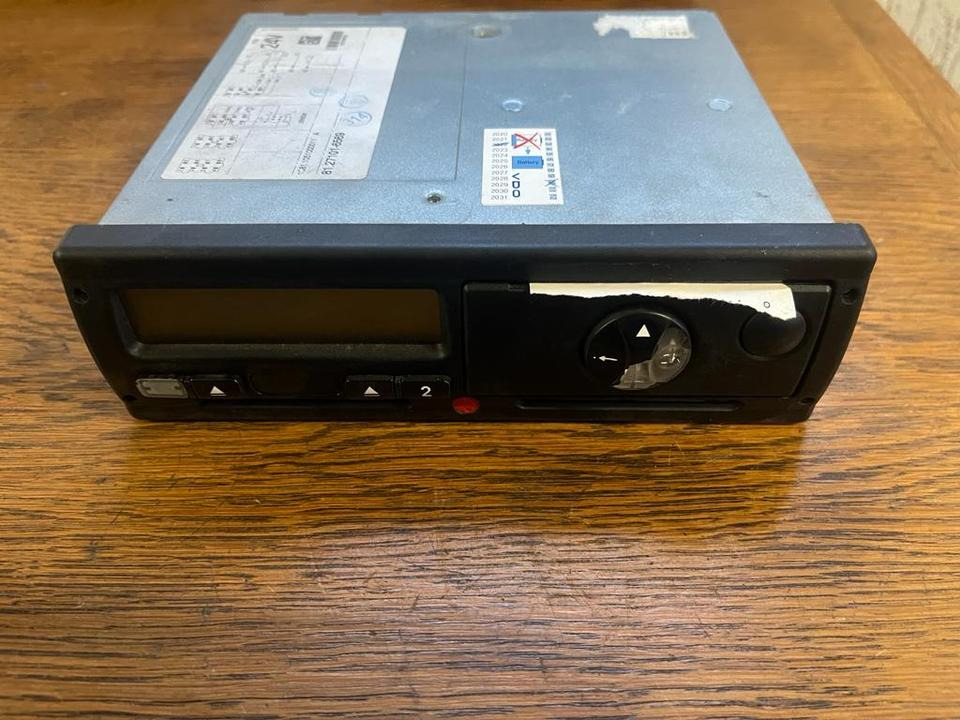 MAN TGX TGS TGA TGL Tachograph 81.27101-6569 - Tachograph for Truck: picture 1 MAN TGX TGS TGA TGL Tachograph 81.27101-6569 - Tachograph for Truck: picture 1