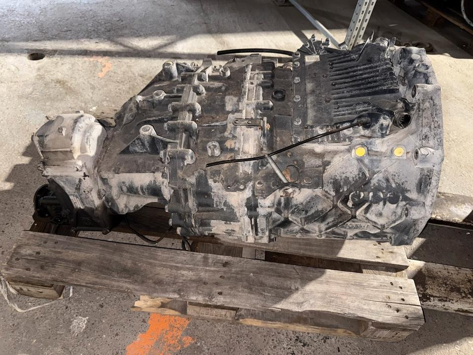 MAN ZF ASTRONIC 12 AS 2130 TD + Doppel Nebenantrieb - Gearbox for Truck: picture 3 MAN ZF ASTRONIC 12 AS 2130 TD + Doppel Nebenantrieb - Gearbox for Truck: picture 3