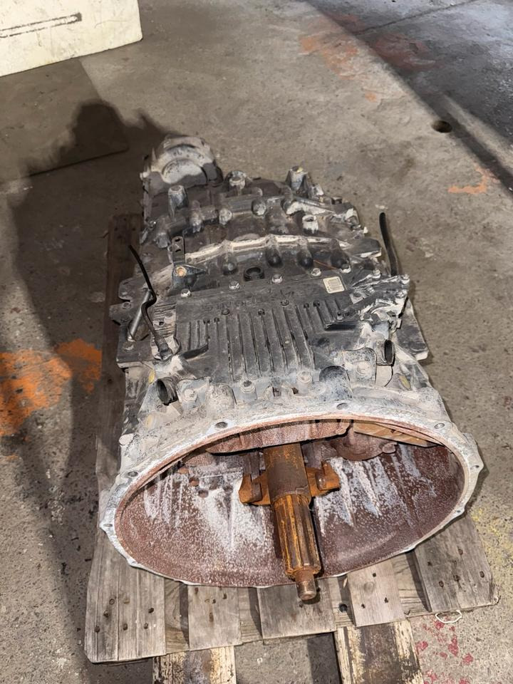 MAN ZF ASTRONIC 12 AS 2130 TD + Doppel Nebenantrieb - Gearbox for Truck: picture 2 MAN ZF ASTRONIC 12 AS 2130 TD + Doppel Nebenantrieb - Gearbox for Truck: picture 2