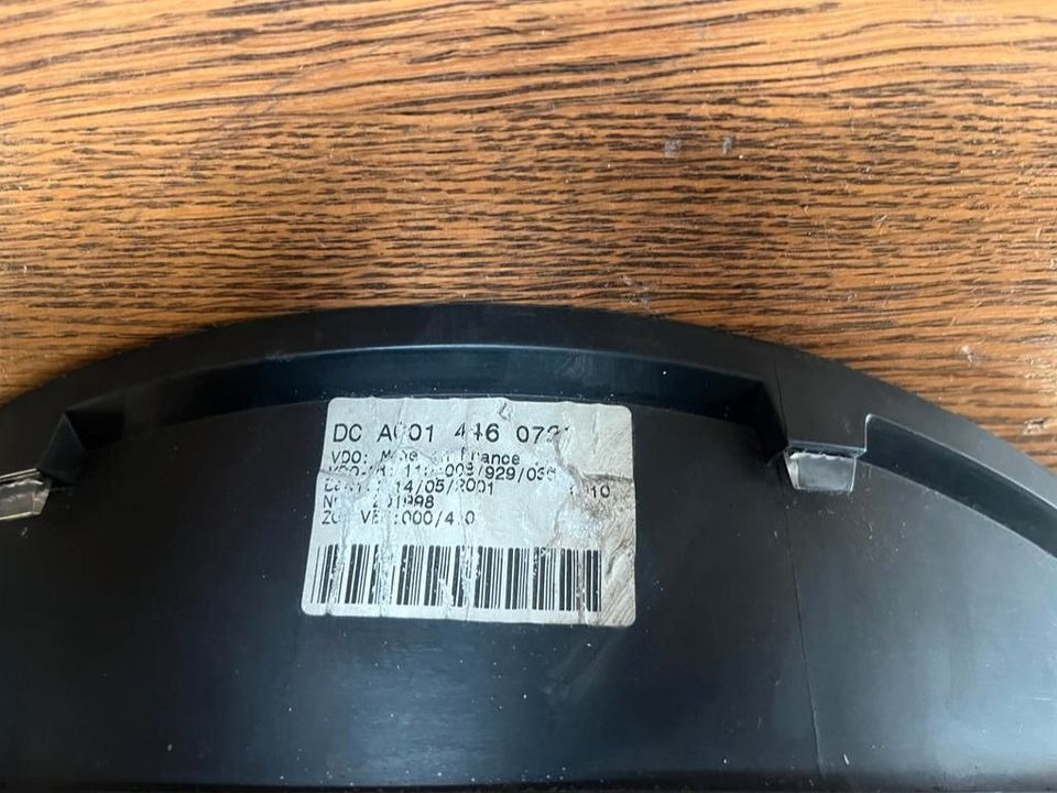 Mercedes Sprinter Kombiinstrument Tacho A0014460721 - Dashboard for Truck: picture 2 Mercedes Sprinter Kombiinstrument Tacho A0014460721 - Dashboard for Truck: picture 2
