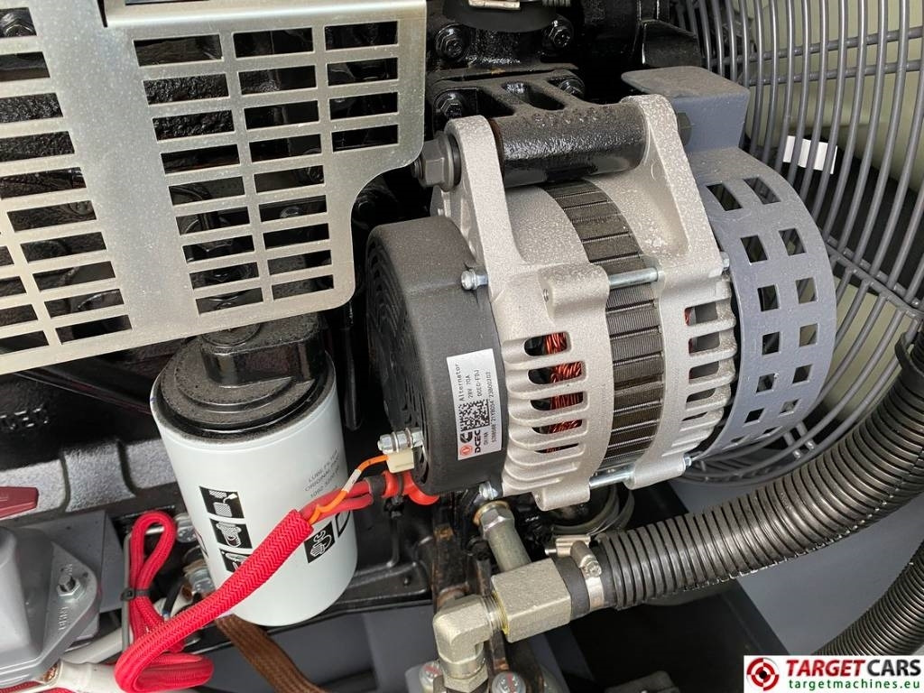 Generator set Atlas Copco QES100 Diesel 100KVA Generator 400/230V Unused: picture 23