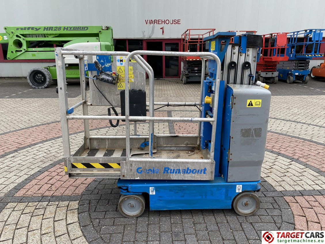 GENIE GR-15 RUNABOUT GR15 AERIAL WORK PLATFORM VERTICAL MAST WORKLIFT 2016 652CM GRP-44891 453H CE - Vertical mast lift: picture 5 GENIE GR-15 RUNABOUT GR15 AERIAL WORK PLATFORM VERTICAL MAST WORKLIFT 2016 652CM GRP-44891 453H CE - Vertical mast lift: picture 5