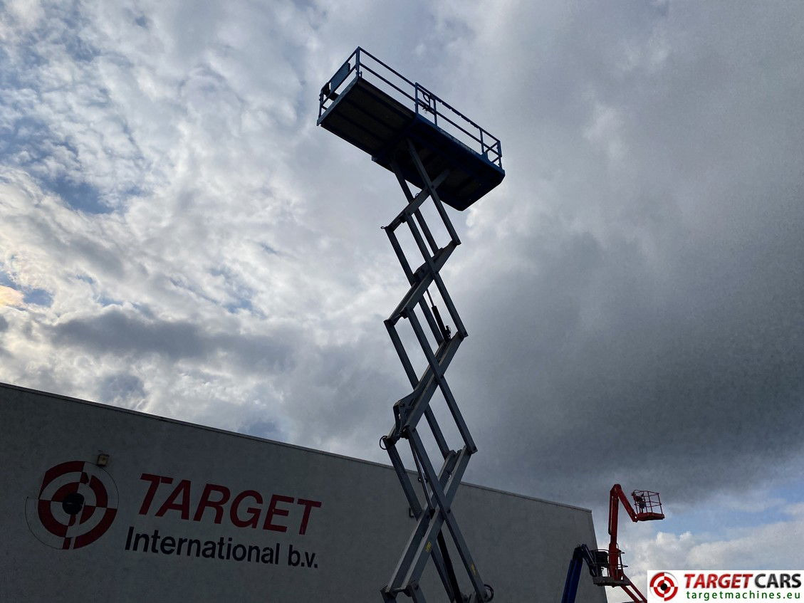 Scissor lift GENIE GS-4069RT LPG SCISSOR WORK LIFT GS4069 W/JACKLEGS 1412CM 11-11 1443HRS: picture 28