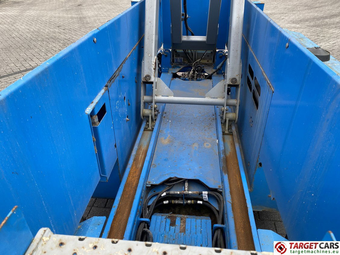 Scissor lift GENIE GS-4069RT LPG SCISSOR WORK LIFT GS4069 W/JACKLEGS 1412CM 11-11 1443HRS: picture 34