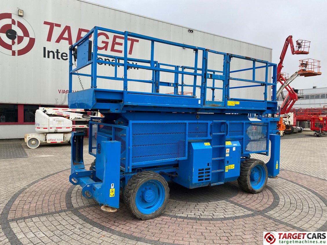 GENIE GS5390 RT SCISSOR GS-5390 4x4 LIFT DIESEL WORK LIFT 1815CM GS9013-47568 07-2013 3912H - Scissor lift: picture 1 GENIE GS5390 RT SCISSOR GS-5390 4x4 LIFT DIESEL WORK LIFT 1815CM GS9013-47568 07-2013 3912H - Scissor lift: picture 1