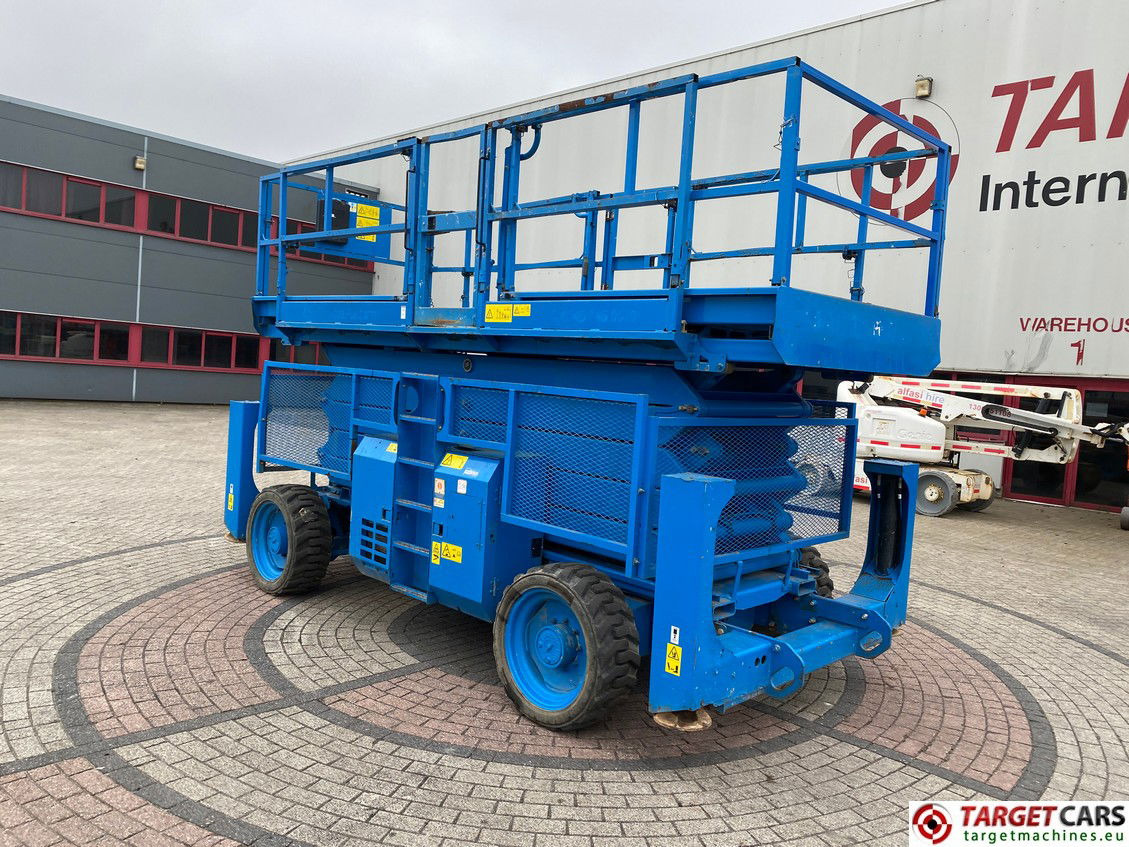 GENIE GS5390 RT SCISSOR GS-5390 4x4 LIFT DIESEL WORK LIFT 1815CM GS9013-47568 07-2013 3912H - Scissor lift: picture 4 GENIE GS5390 RT SCISSOR GS-5390 4x4 LIFT DIESEL WORK LIFT 1815CM GS9013-47568 07-2013 3912H - Scissor lift: picture 4