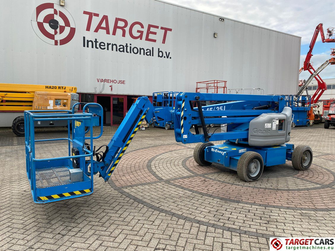 GENIE Z-45/25J ARTICULATED Z45/25 HYBRID BOOM WORKLIFT W/JIB 09-11 1594CM - Articulated boom: picture 1 GENIE Z-45/25J ARTICULATED Z45/25 HYBRID BOOM WORKLIFT W/JIB 09-11 1594CM - Articulated boom: picture 1
