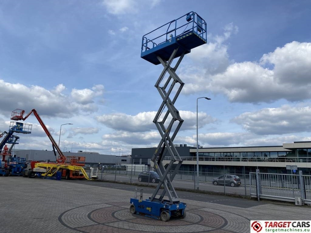 Scissor lift Genie GS-2646 Electric GS2646 Scissor Work Lift 992cm: picture 7
