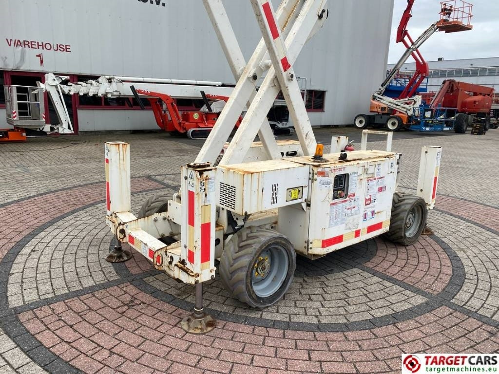 Genie GS-4069RT Diesel 4x4 Scissor Work Lift 1412cm NOCE  leasing Genie GS-4069RT Diesel 4x4 Scissor Work Lift 1412cm NOCE: picture 31