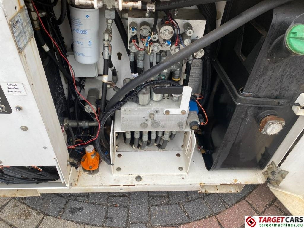 Genie GS-4069RT Diesel 4x4 Scissor Work Lift 1412cm NOCE  leasing Genie GS-4069RT Diesel 4x4 Scissor Work Lift 1412cm NOCE: picture 14